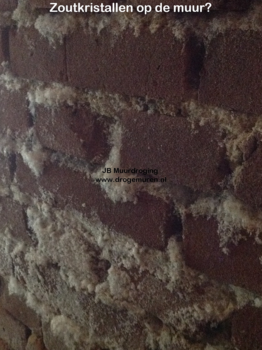 vocht in de muur zelf oplossen